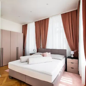  Apartamento Royal Residences Áustria