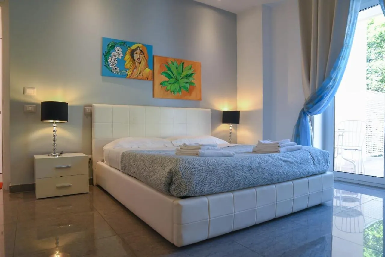 Il Cortile Delle Esperidi Apartamento Lecce 0*,